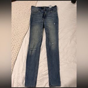Hollister High Rise Super Skinny Jeans